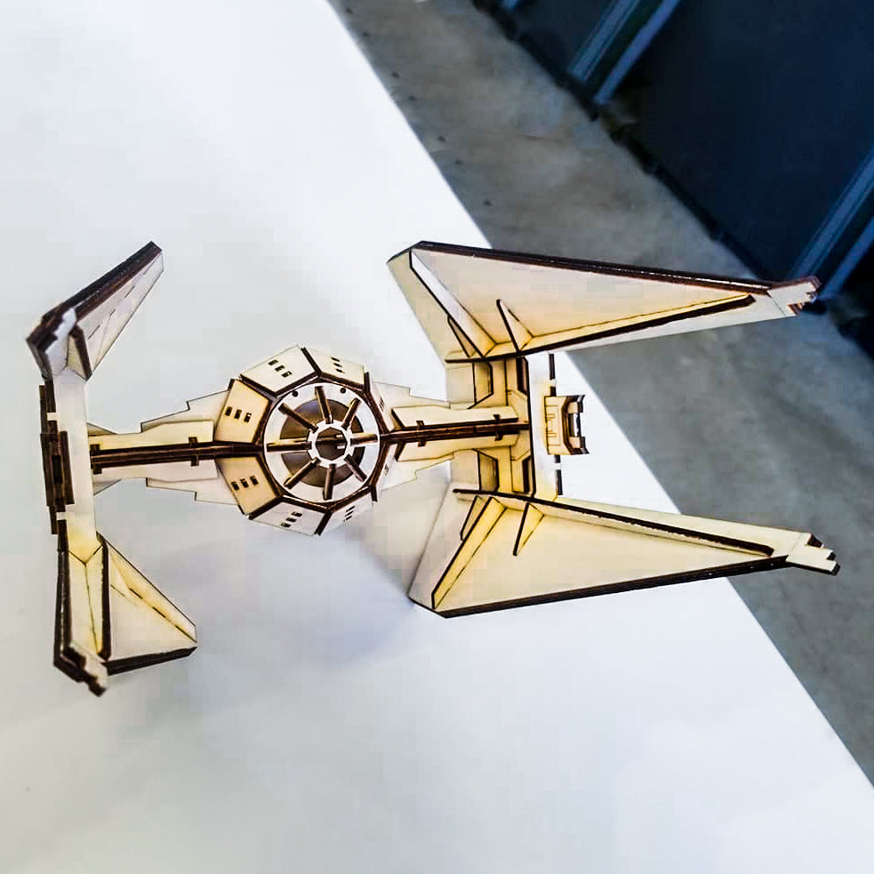 🛠️ Caza Imperial TIE Fighter - Rompecabezas 3D⚫